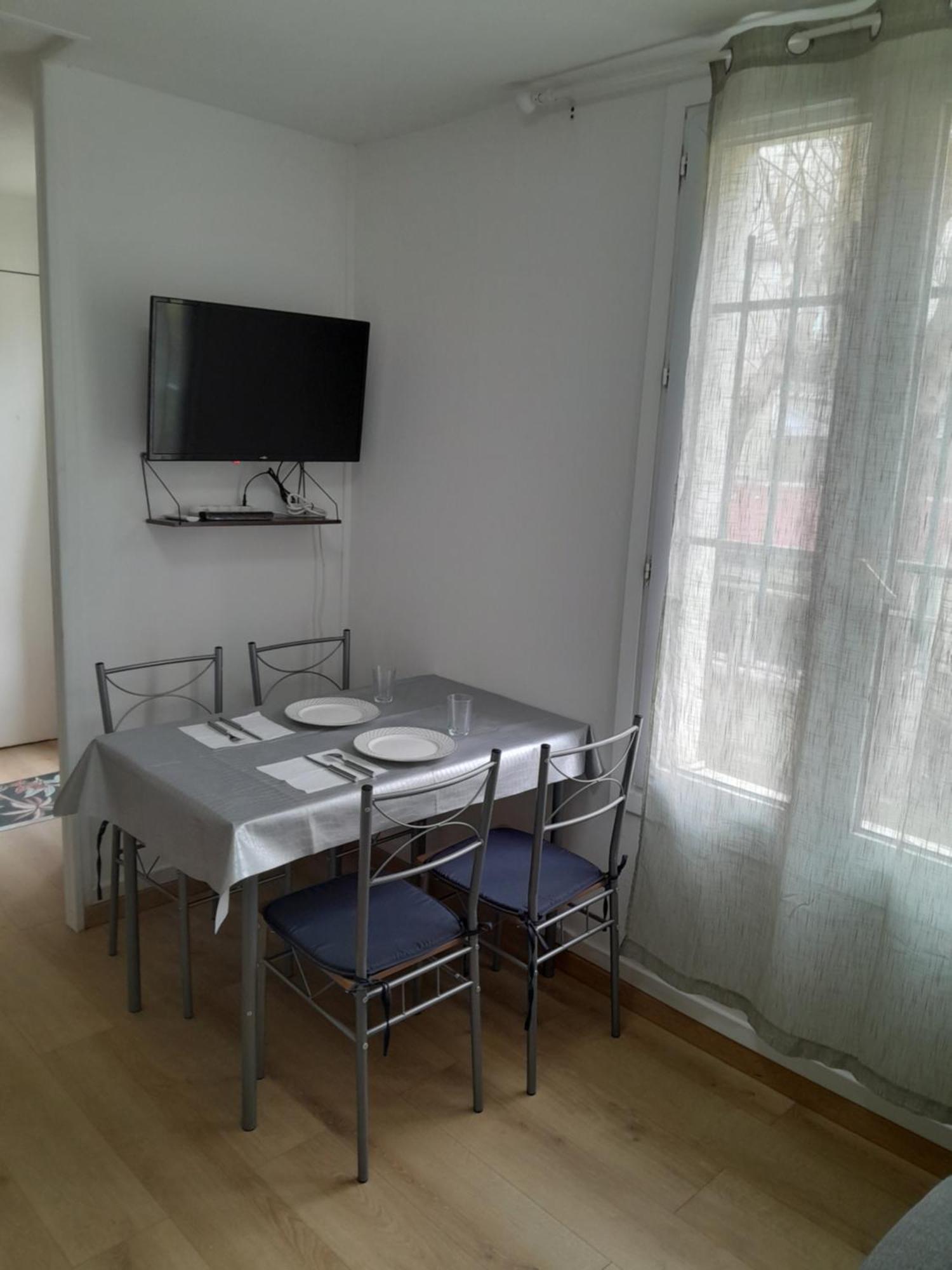 Bel Appartement A Deux Pas De Paris Saint-Ouen (Seine-Saint-Denis) Exterior foto